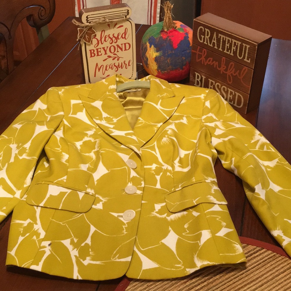 Michael Michael Kors Size 2 Blazer